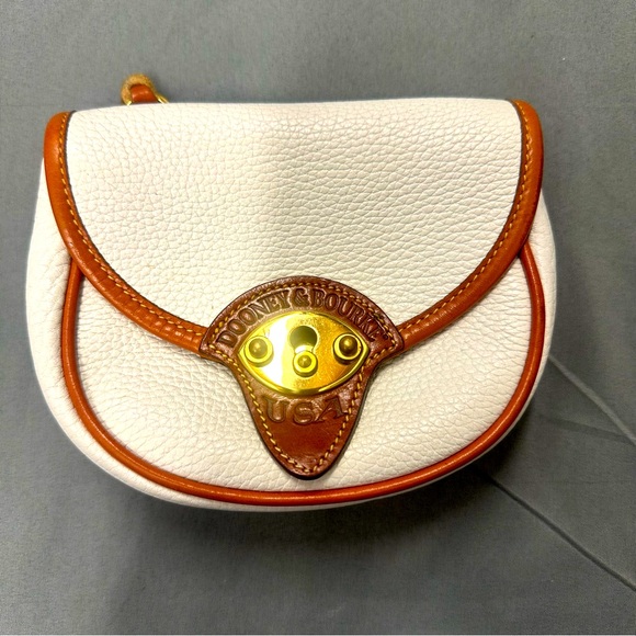 Vintage Dooney Dooney And Bourke Belt Bag Dooney Bourke Belt Bag